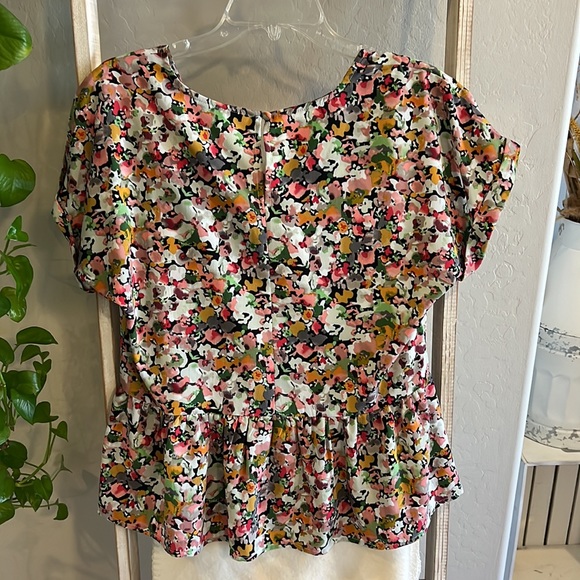 Floral Peplum Bobeau Blouse - Picture 2 of 6